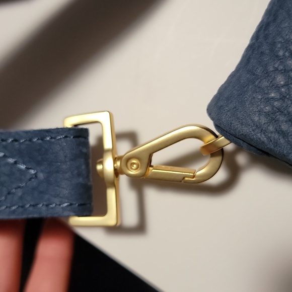 Vip Hammitt crossbody - Picture 4 of 8